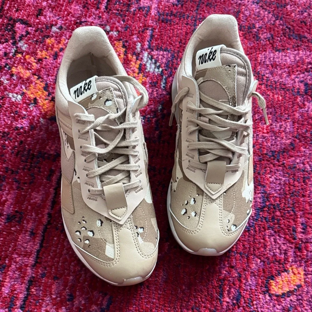 Nike Wmns Air Max Pre-Day SE 'Desert Camo' | Brown - Picture 2 of 3